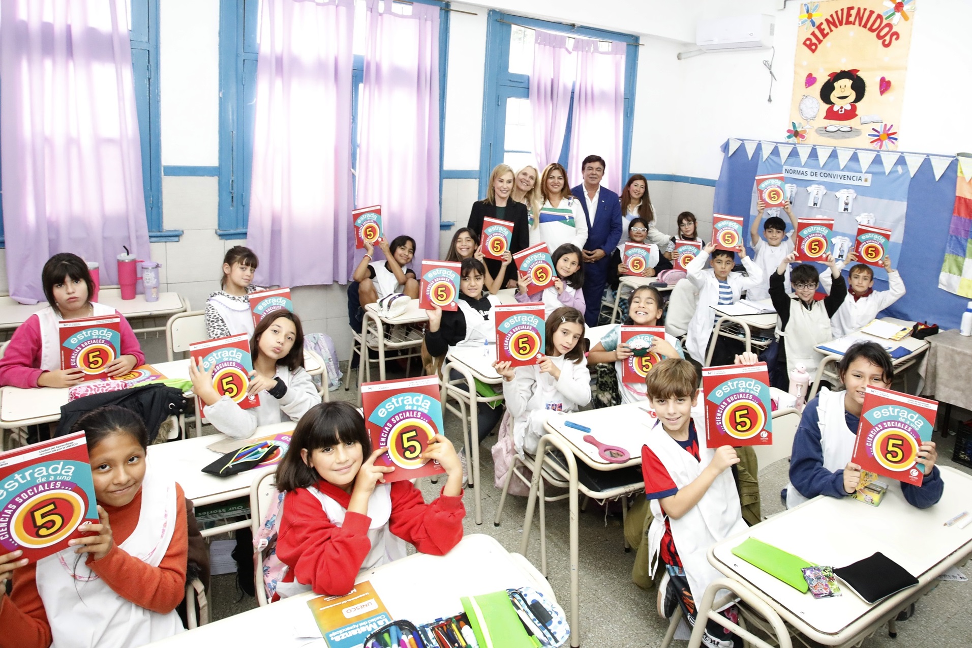 Fuerte apuesta a la educación pública frente al recorte del gobierno nacional: la matanza entregó más de 1 millón de libros y manuales