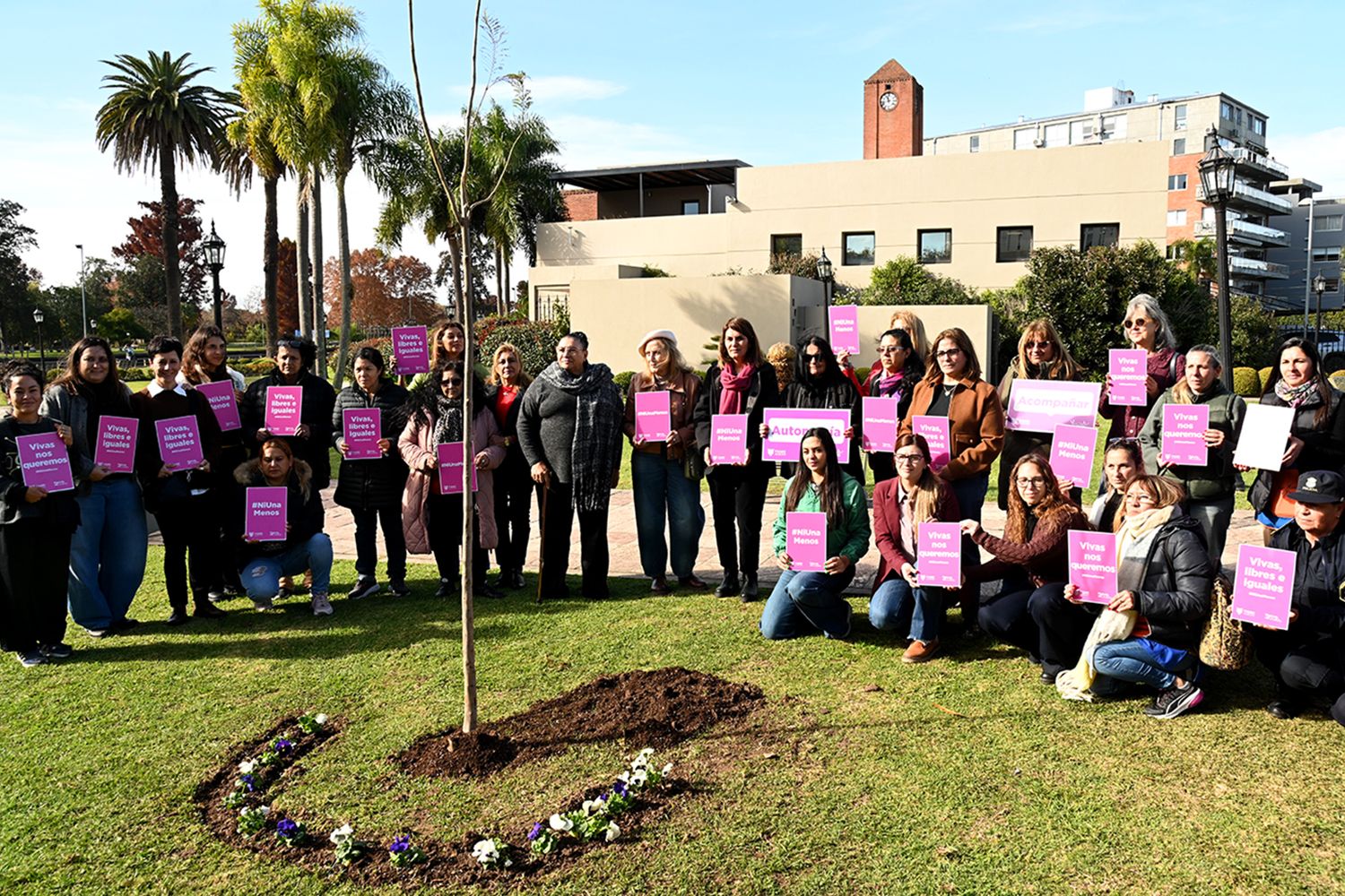 En una jornada de concientización, reflexión y memoria colectiva, el Municipio de Tigre conmemoró el undécimo aniversario del movimiento #NiUnaMenos