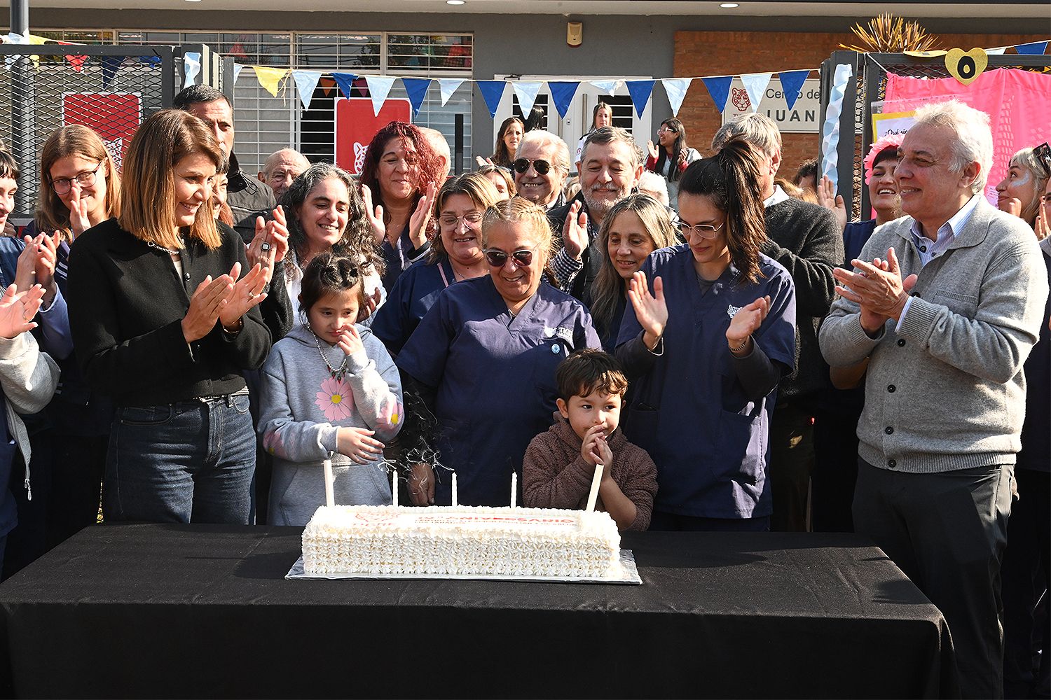 Con una jornada abierta a la comunidad, Julio Zamora encabezó el 10° aniversario del CAFyS “Juan Urionagüena” de Los Tábanos