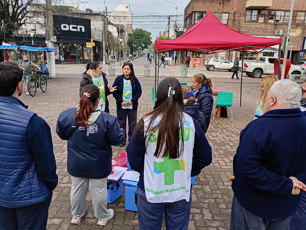 Sigue la campaña de vacunación antigripal en comercios del casco céntrico