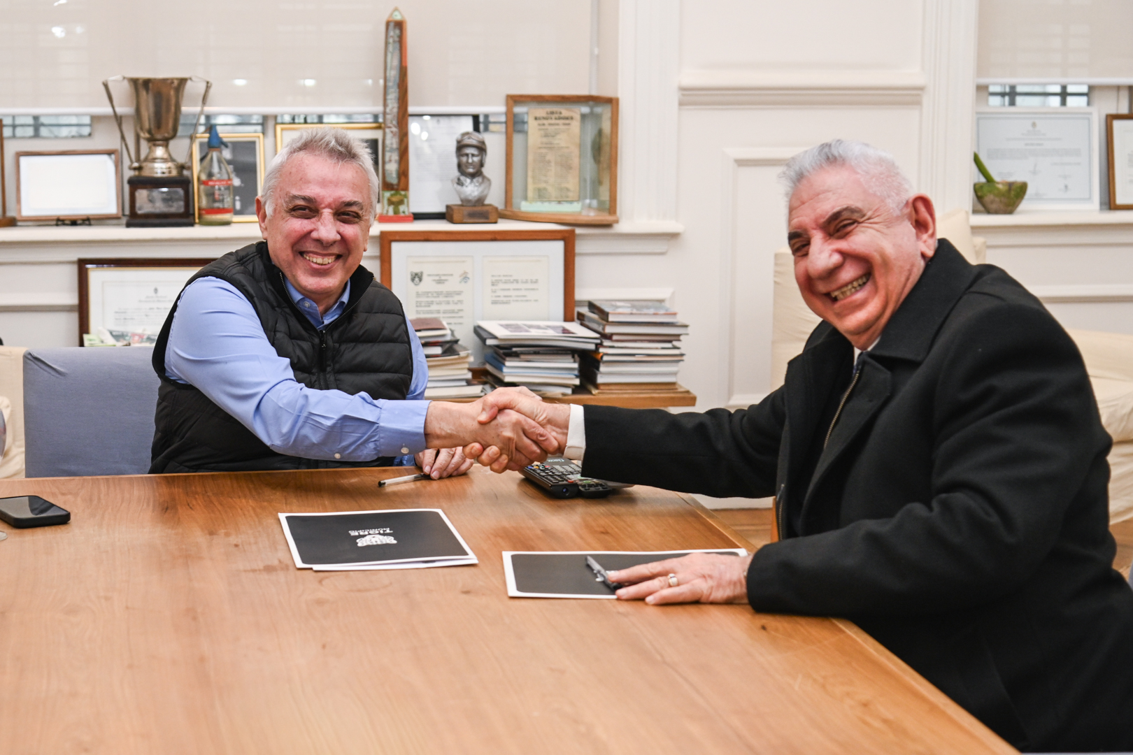 Con eje en las áreas de tecnología y turismo, Julio Zamora y el intendente de Formosa, Jorge Jofré, firmaron convenio de cooperación entre las ciudades