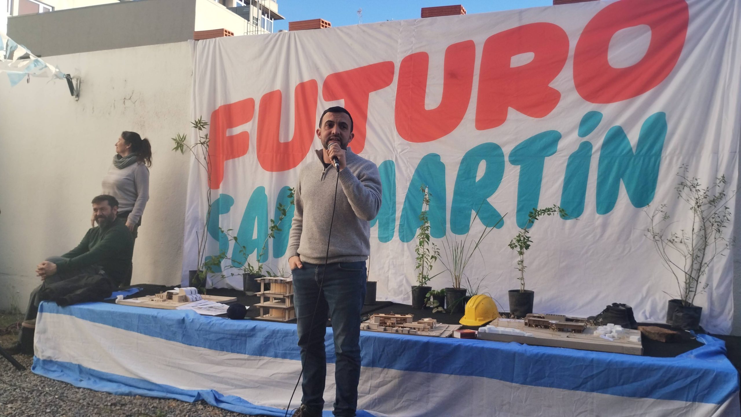 Leo Grosso pone en marcha una alternativa peronista en San Martín y mira hacia 2027